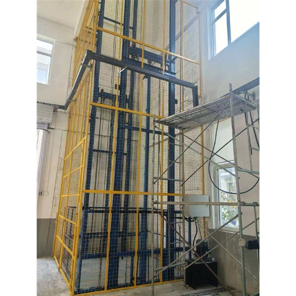 广州导轨链条式升降货梯