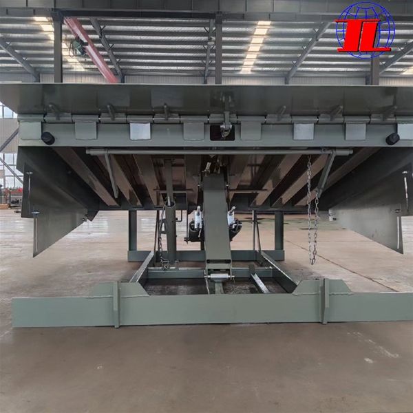 广州月台登车桥